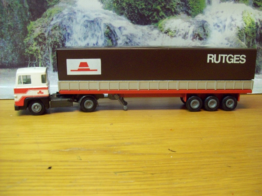 Tekno - Scania 141 - V8 - 3 assige Huiftrailer -  Rutges, Ophalen of Verzenden, Zo goed als nieuw, Bus of Vrachtwagen, Tekno
