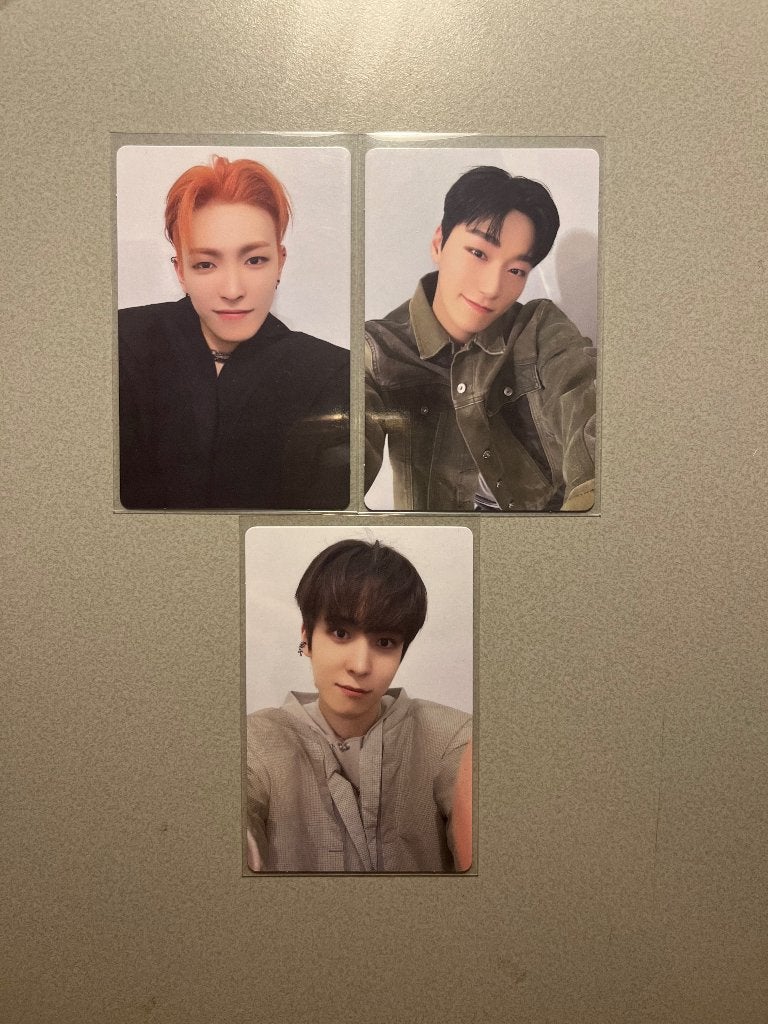 Ateez Hello82 Hug set photocards  kpop, Verzenden, Zo goed als nieuw, Foto of Kaart