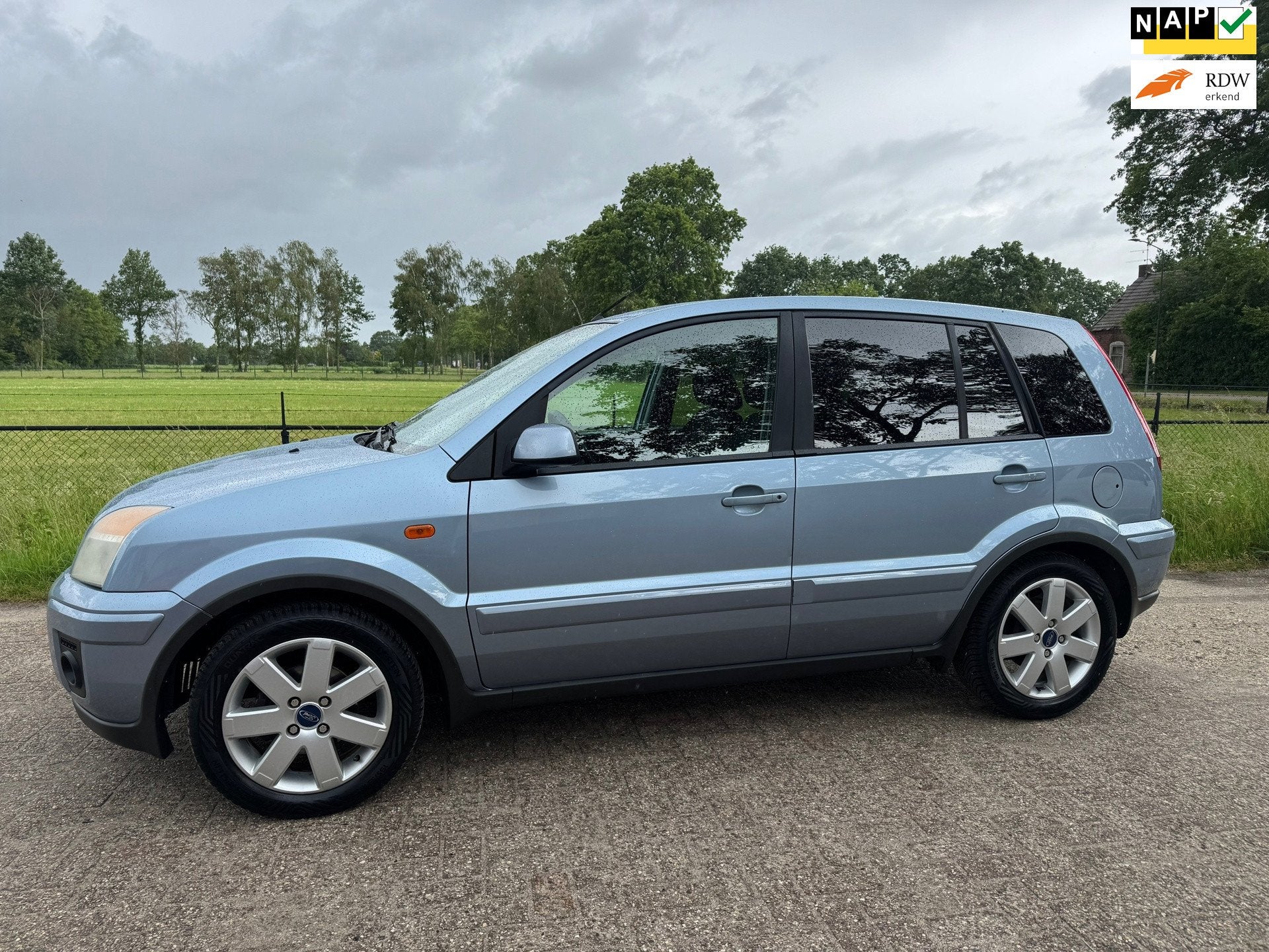 Ford Fusion 1.6-16V Futura, airco, APK, NAP, hoge instap, Voorwielaandrijving, 1596 cc, Gebruikt, 49 €/maand