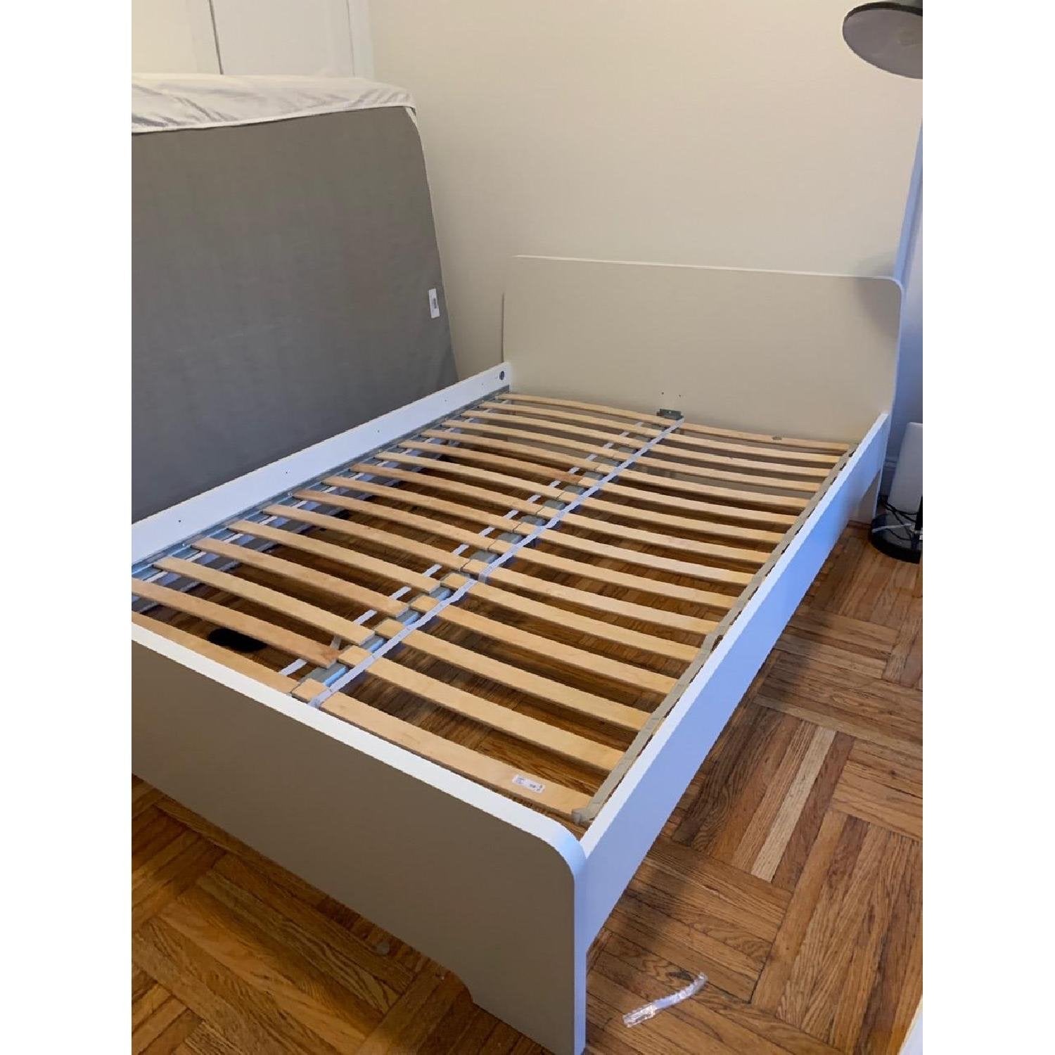 MOET VANDAAG WEG - Wit Ikea Askvoll bed met lattenbodem, Ophalen, Wit, Tweepersoons, 140 cm