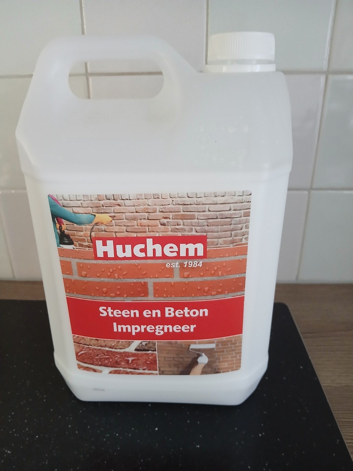Huchem Steen en Beton Impregneer 5L, Overige kleuren, 5 tot 10 liter, Nieuw, Beits