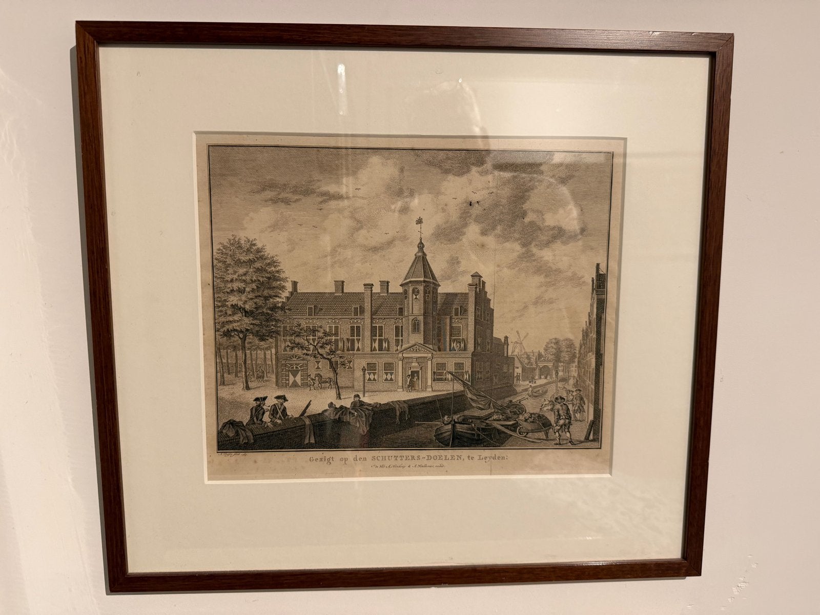 Leiden Doelenkazerne Doelenpoort - A Delfos / F van Mieris, Antiek en Kunst, Kunst | Etsen en Gravures, Ophalen, Ingelijst, Stadsgezicht