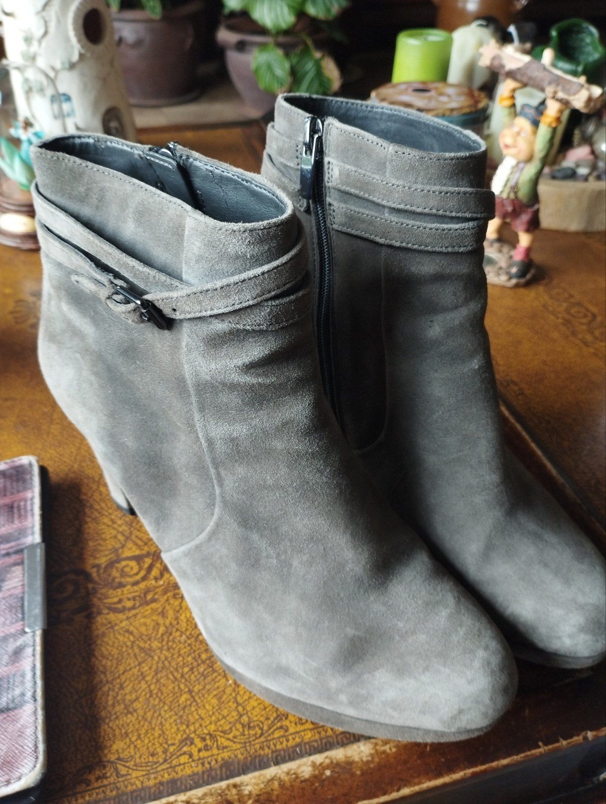 Clarks suède laarsjes - maat 40 - weinig gedragen, Ophalen of Verzenden