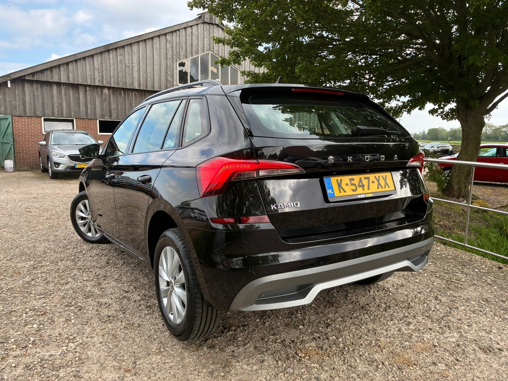 Skoda Kamiq 1.0 TSI Ambition | Carplay + Cruise + Airco Nu, Auto's, Dealer onderhouden, Stof, Gebruikt, Origineel Nederlands