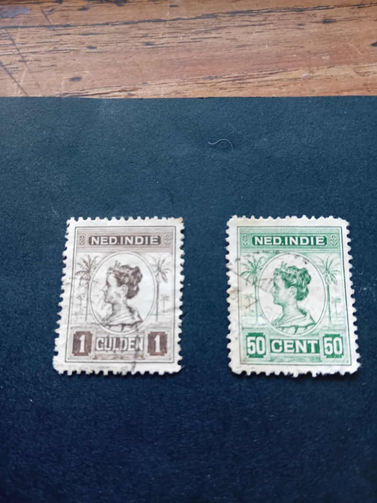 Nederlands-Indië postzegels: 1 Gulden & 50 Cent, Ophalen of Verzenden