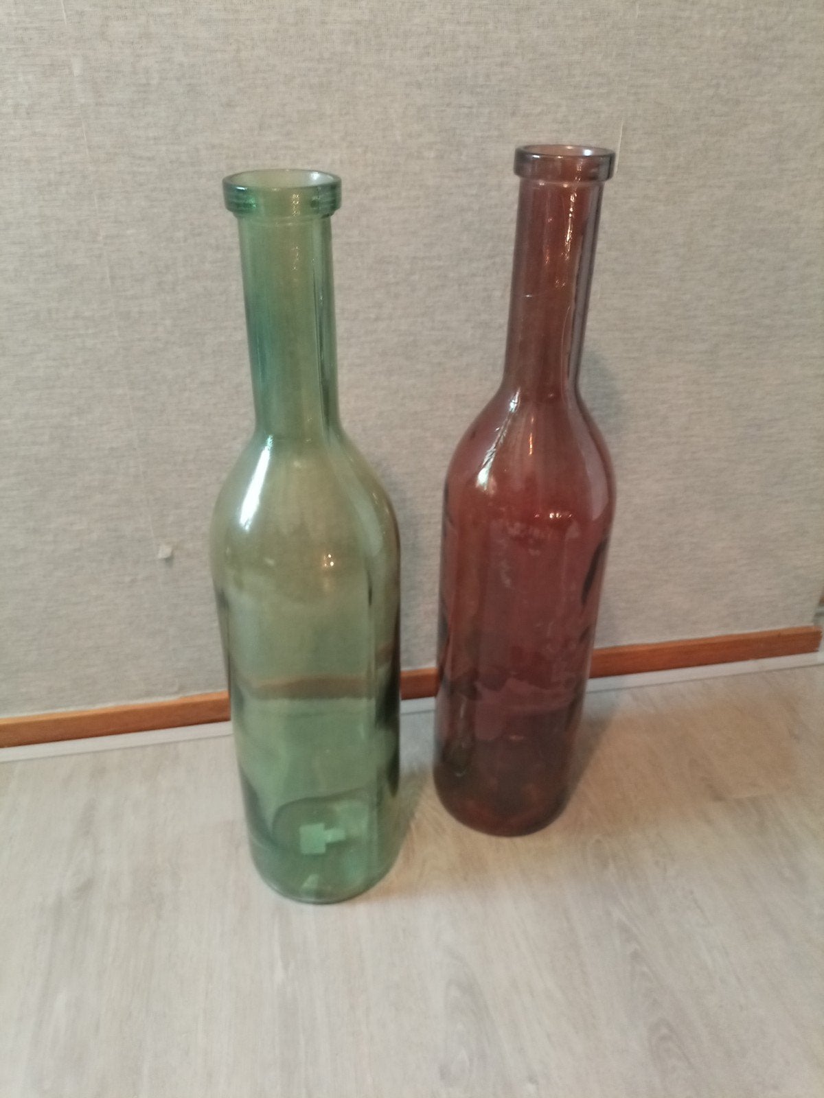 2 staande flessen., Ophalen of Verzenden, Groen
