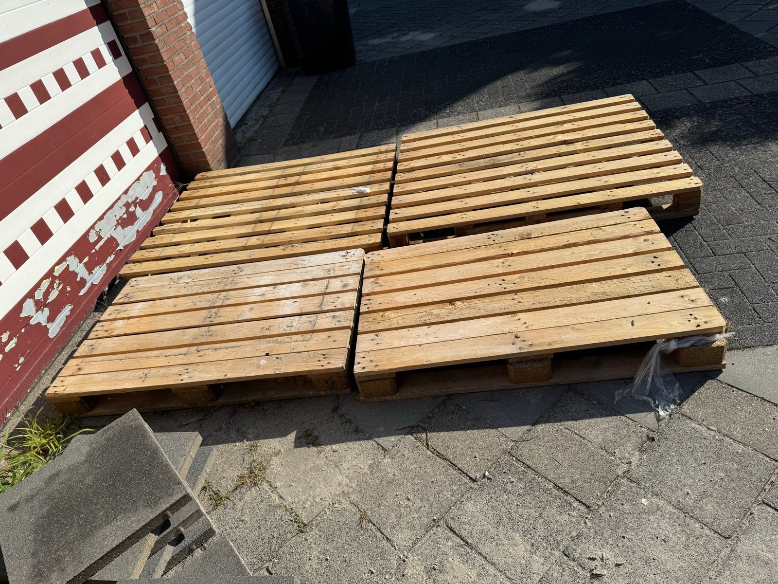 Gratis pallets af te halen, Ophalen, Gebruikt