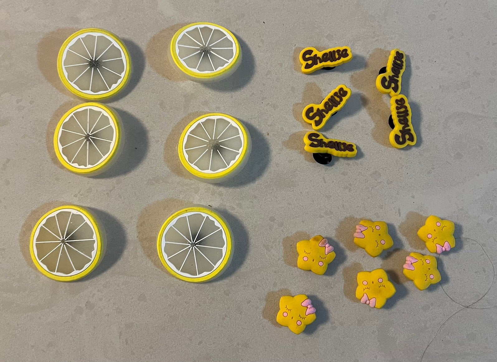 Leuke Jibbitz voor Crocs: Citroenen, Bloemen ( nieuw), Ophalen of Verzenden, Nieuw