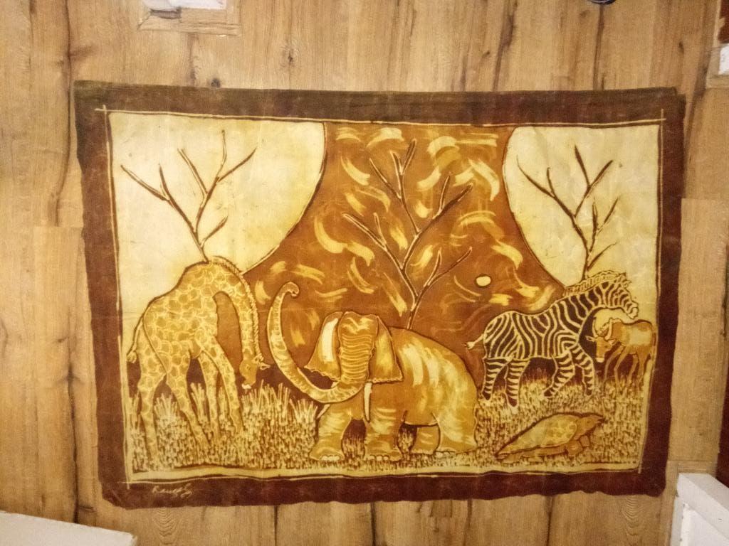 Grote Afrikaanse Batik wanddoek dieren handgeschilderd, Wandkleed, Ophalen of Verzenden, Zo goed als nieuw, Afrikaans
