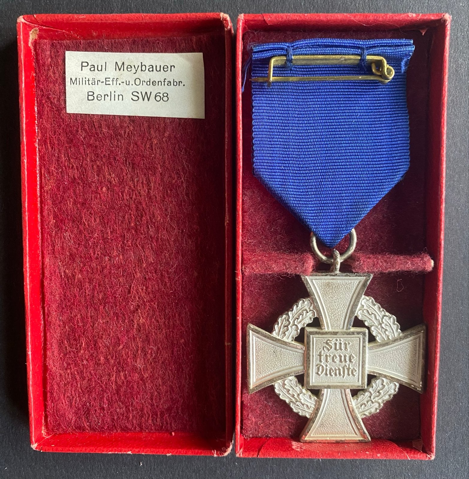 Orgineel Duitse Trouwe Dienst Medaille 25 Jaar met doosje, Verzamelen, Verzenden, Overige soorten, Duitsland, Lintje, Medaille of Wings