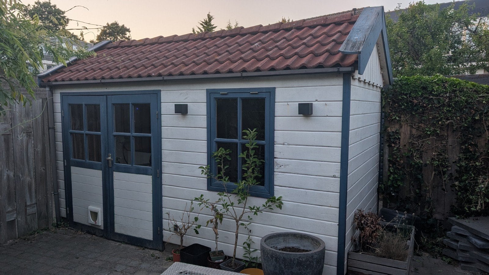 Houten schuur met ramen en deuren, Ophalen, Gebruikt, Hout, Overige typen
