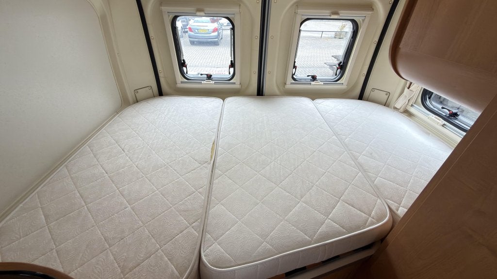 Nette en Leuke 6m buscamper De Karmann Davis 595 '2009 71dkm, Chemisch toilet, Buscamper of Camperbus, Fiat, Tot en met 2