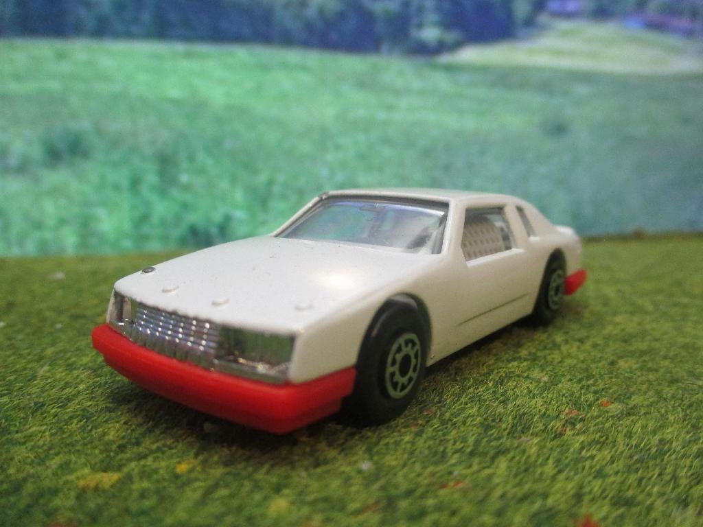 1:64 Buick Lesabre NASCAR - Edocar in de orig. verpakking, Ophalen of Verzenden, Gebruikt, Auto