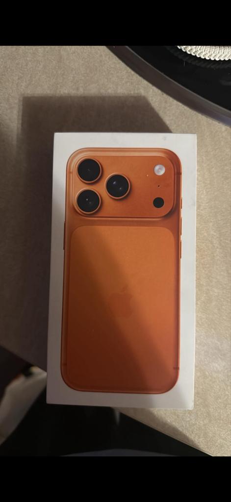 Nieuwe iPhone 17 Pro - Oranje, Ophalen of Verzenden, Nieuw, Overige modellen