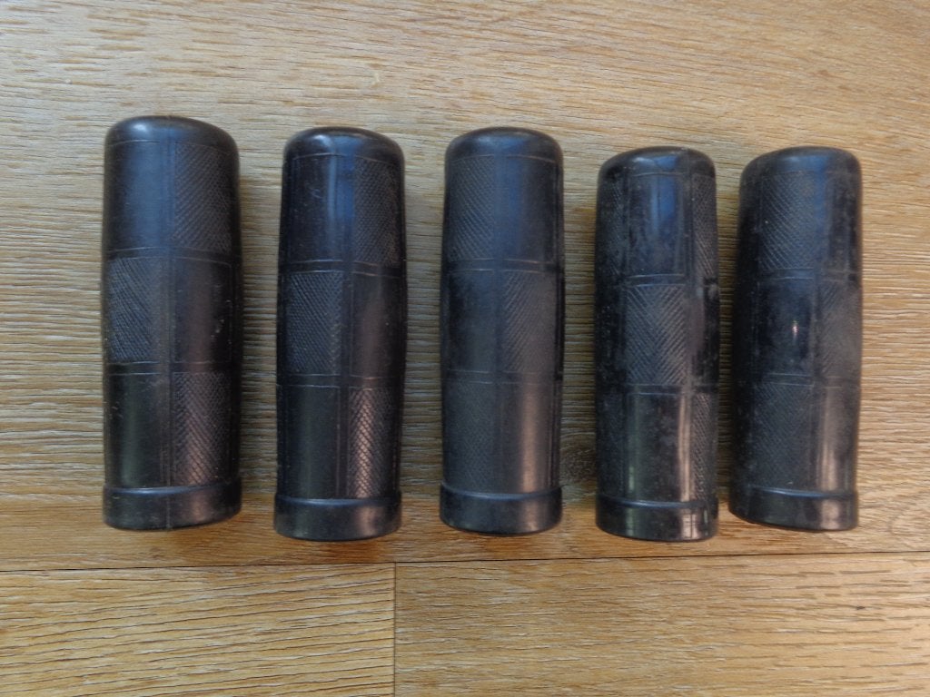 Handvaten van Ponno Plastic (NOS), Fietsen en Brommers, Overige materialen, Stuur, Nieuw, Ophalen of Verzenden