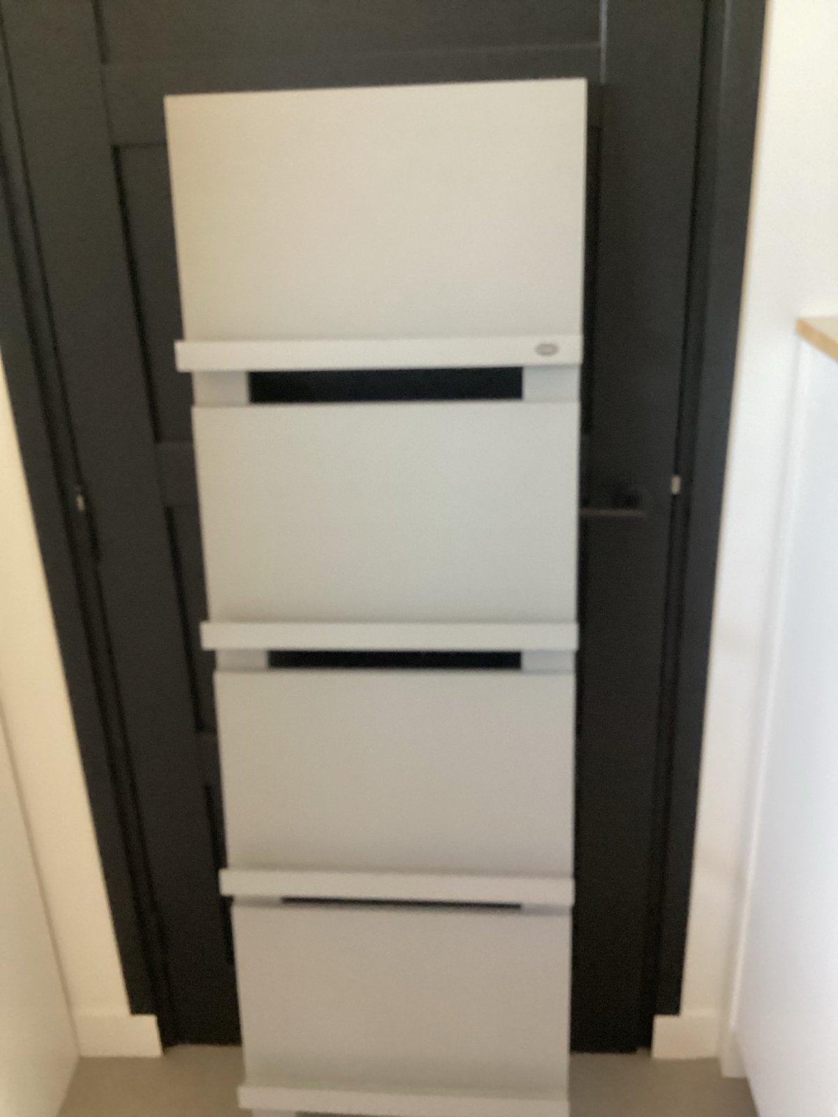 Riverdale Boekenrek / Wandrek - Grijs, Ophalen, Met plank(en), Minder dan 50 cm, Gebruikt