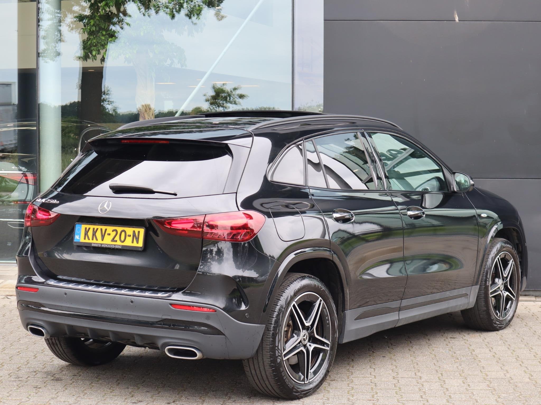 Mercedes-Benz GLA-klasse 250 e Business Solution AMG l Keyle, Auto's, 4 cilinders, Zwart, Bedrijf, Hybride Elektrisch/Benzine