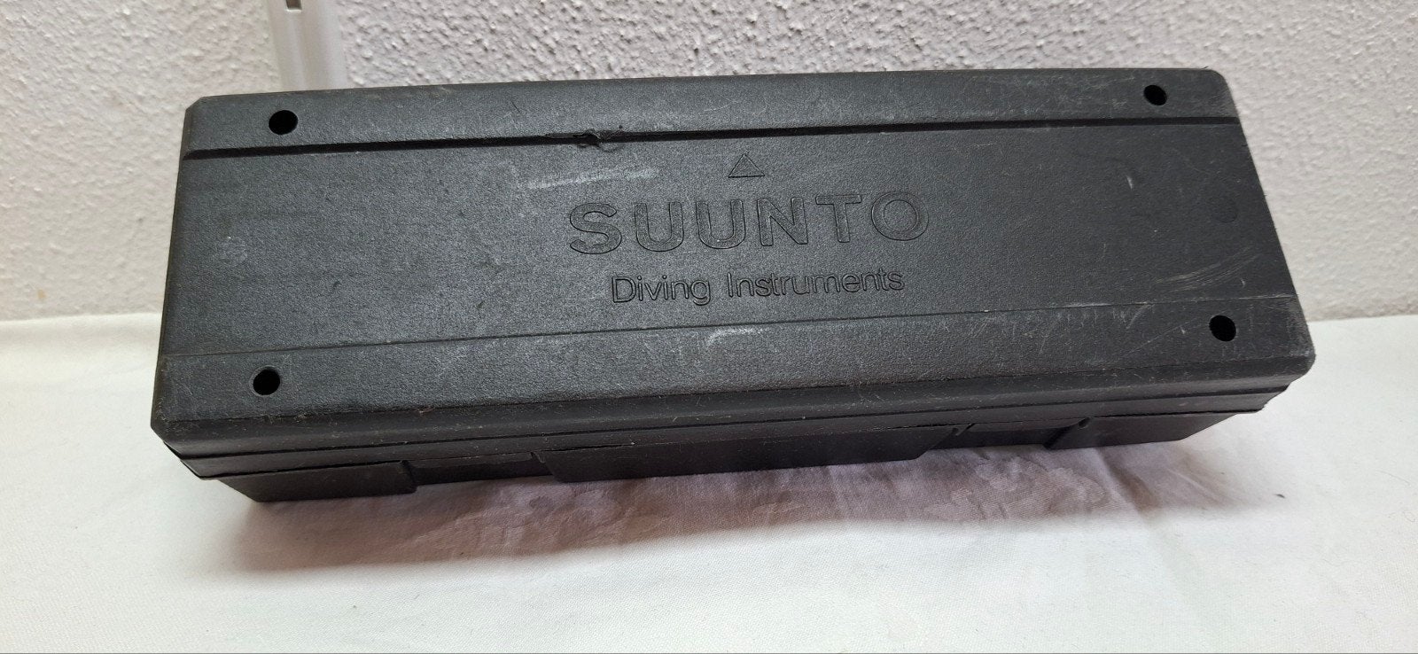 2 vintage hardcase opbergdoos voor een duikconsole, Ophalen, Gebruikt, Duikcomputer