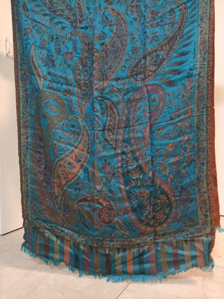 Prachtige Indiase sjaal met paisley patroon, Kleding | Dames, Mutsen, Sjaals en Handschoenen, Ophalen of Verzenden