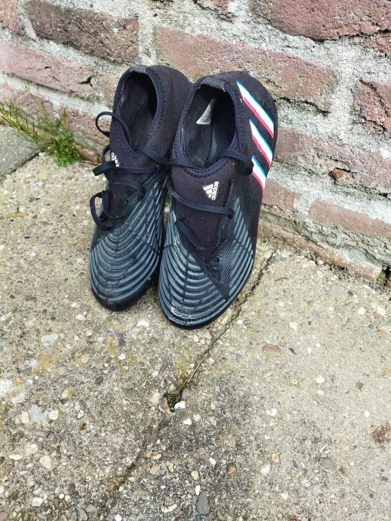 Zwarte Adidas voetbalschoenen maat 39,5, Ophalen