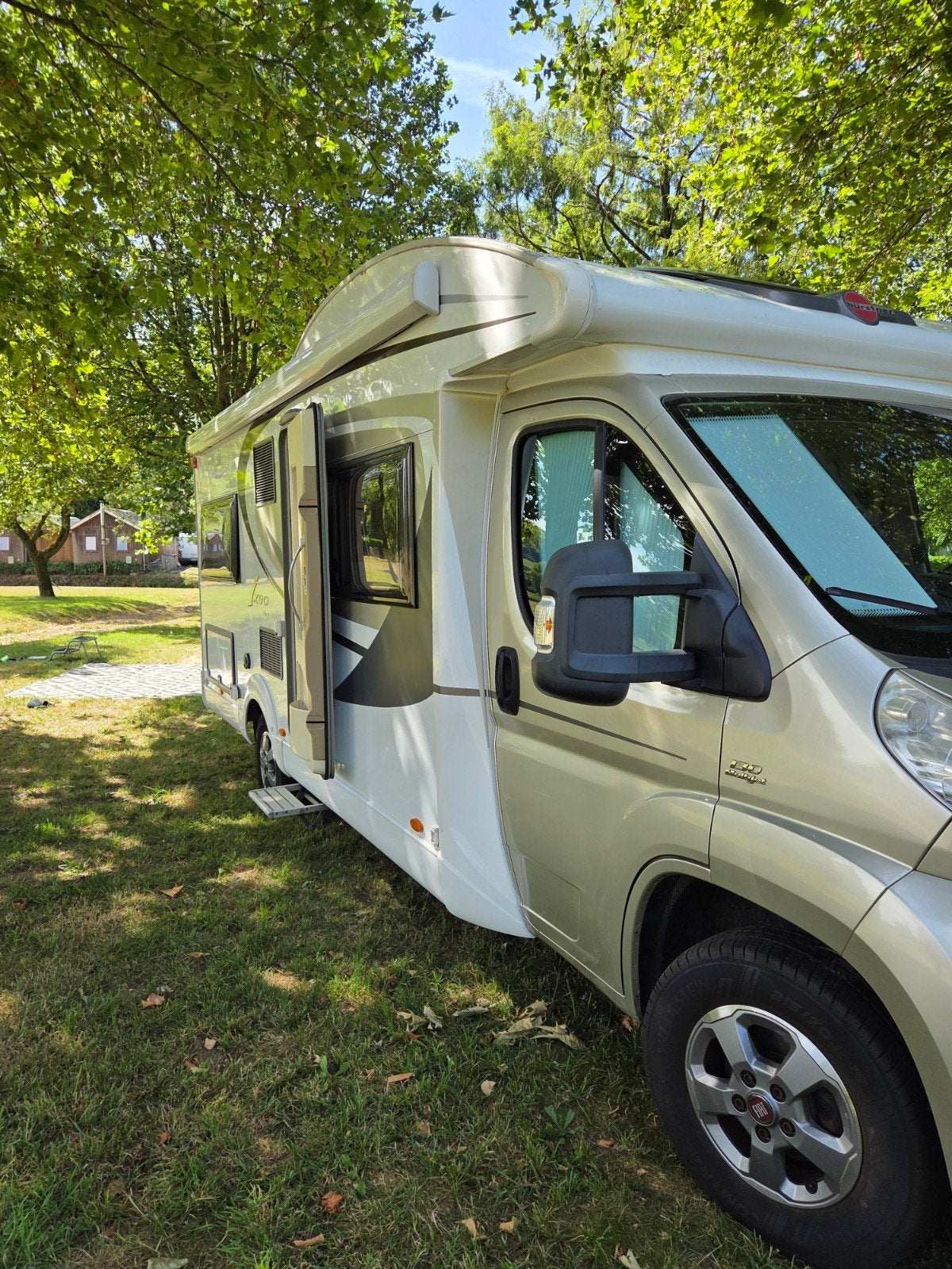 BÜRSTNER IXEO TIME IT/ EURO 5, Caravans en Kamperen, Ringverwarming, Fiat, 6 tot 7 meter, Particulier