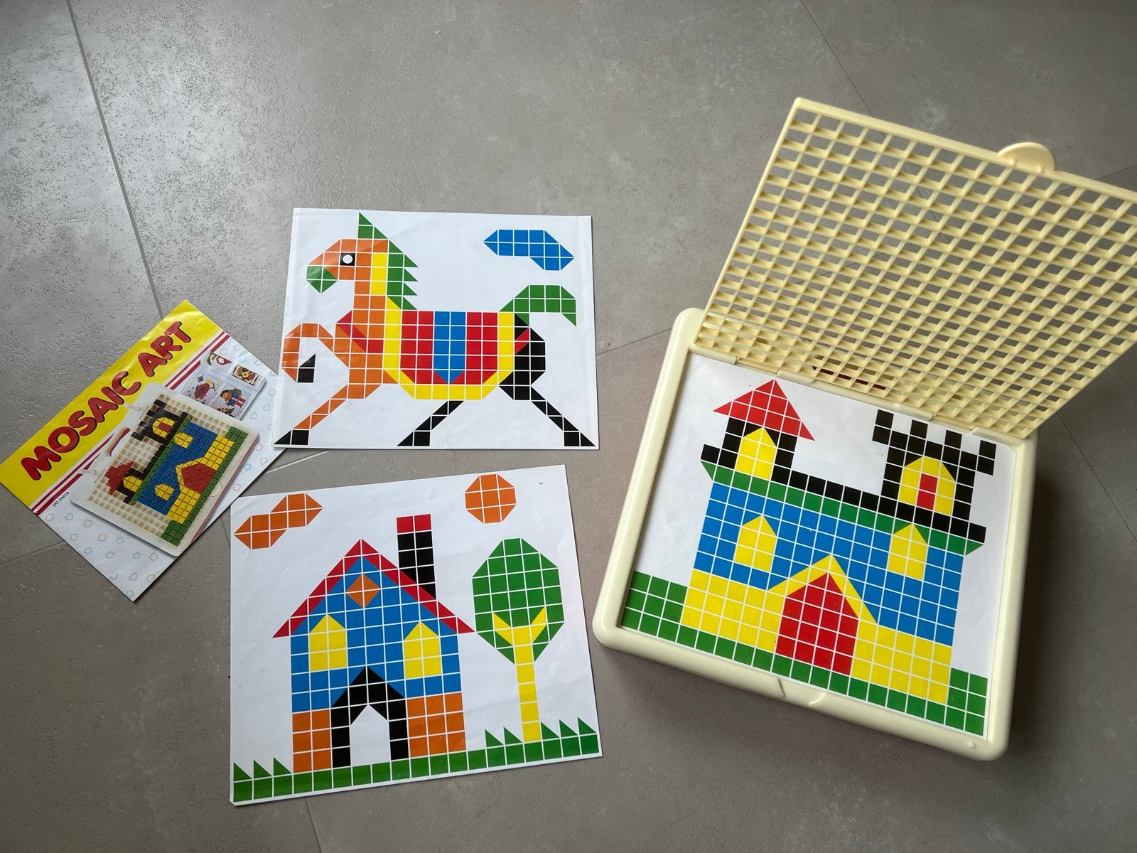 Mozaïek Art met voorbeelden, Ophalen of Verzenden, Gebruikt, Knutselen