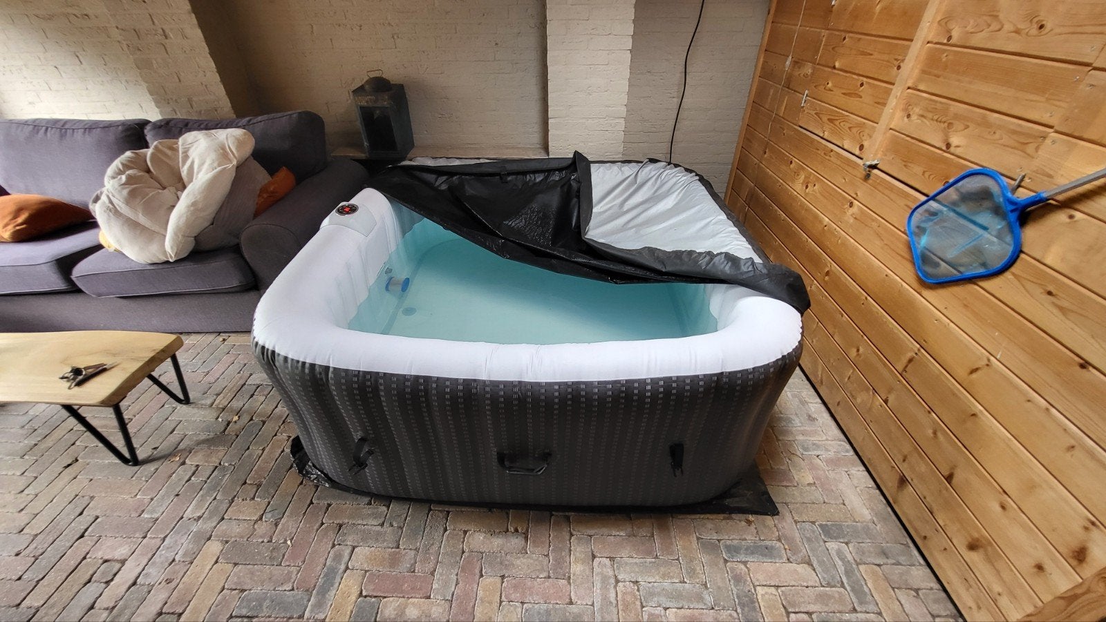 Opblaasbare AREBOS Spa Pool - Zo goed als nieuw, Ophalen, Zo goed als nieuw, Afdekzeil, Opblaasbaar