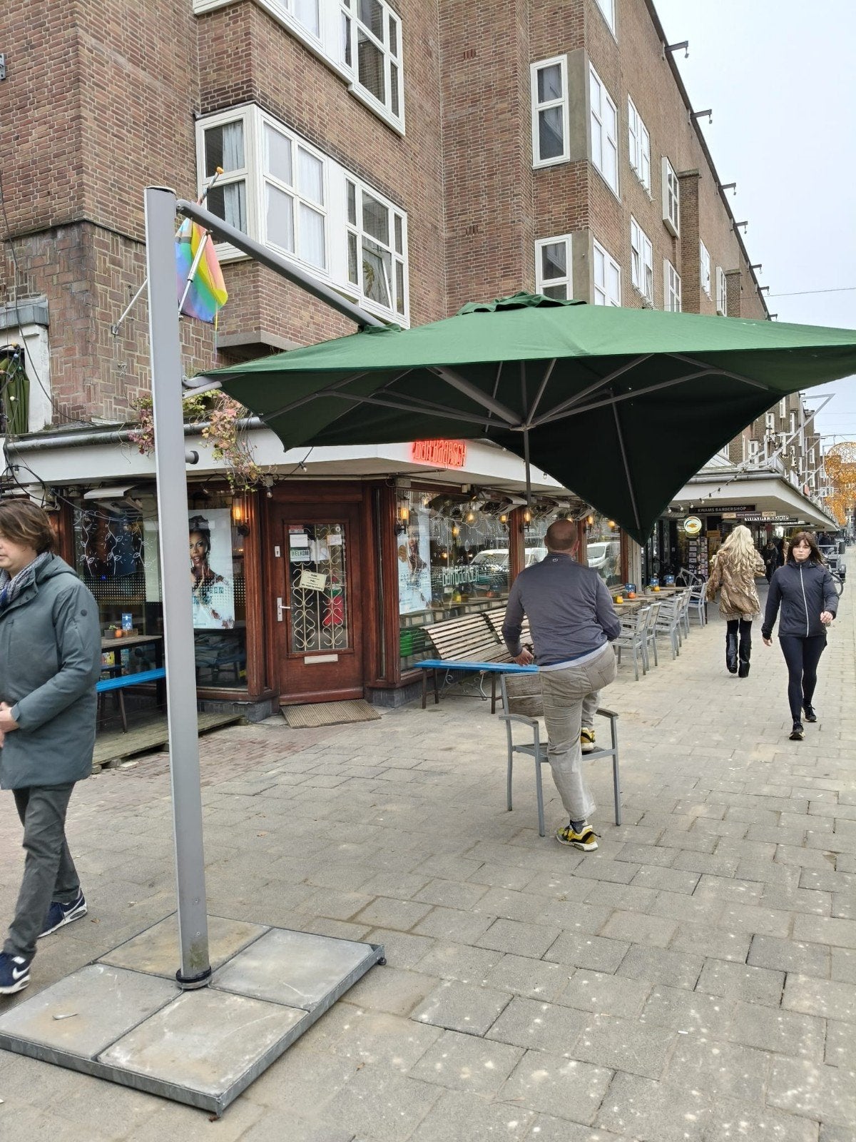 2x Prostor Horeca Parasol, Zware Voet - 1 Goed / 1 Reparat, Ophalen, Meer dan 4 meter