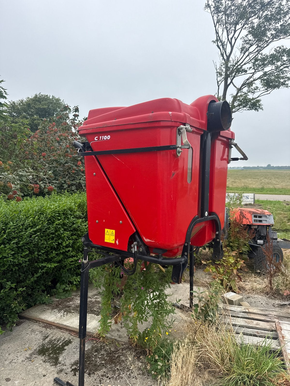 Antonio Carraro C 1100 TT1500 opvangbak/maaidek/afzuiging, Ophalen