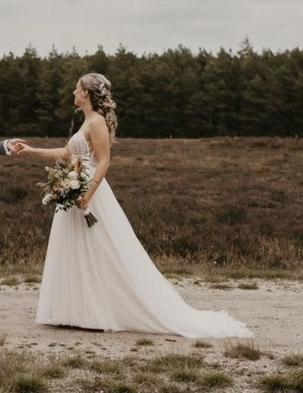 Prachtige Trouwjurk - Tres Chic - Maat S/M, Ophalen of Verzenden, Zo goed als nieuw, Wit, Trouwjurk