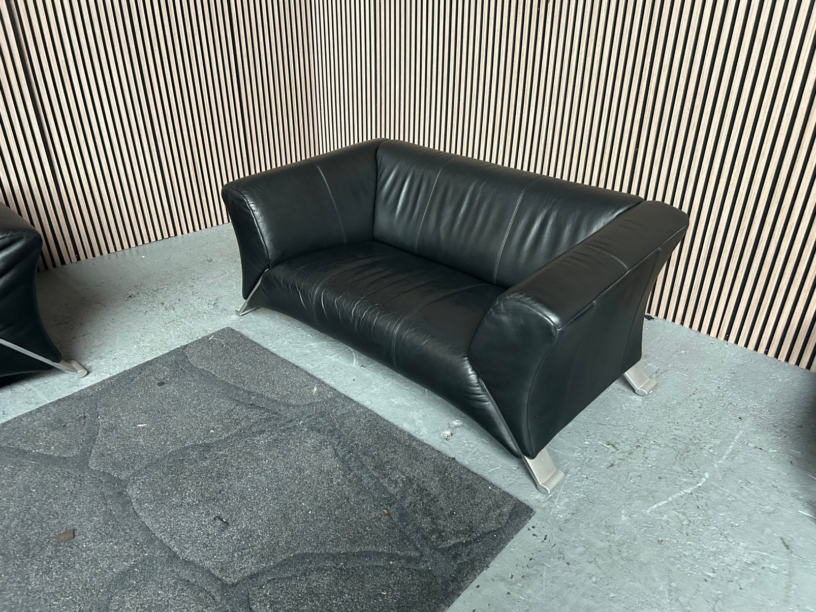Foto 2 van GRATIS LEVERING Rolf Benz 332 Set Banken Leer GEREINIGD