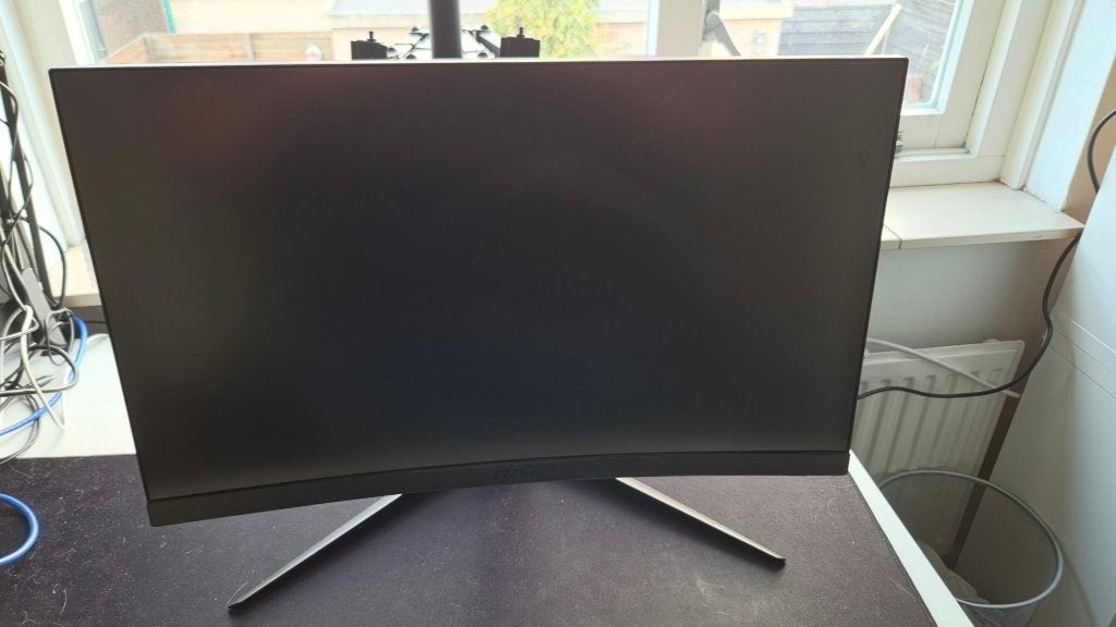 2x Gaming monitoren, IPS, 24 inch en 27 Inch, Minder dan 1 ms, DisplayPort