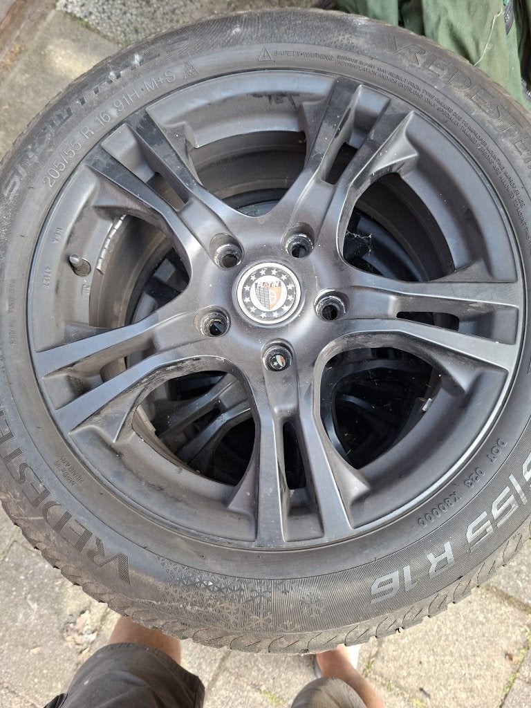 BMW velgen + banden, Auto-onderdelen, Banden en Velgen, Ophalen, Gebruikt, 16 inch, Banden en Velgen
