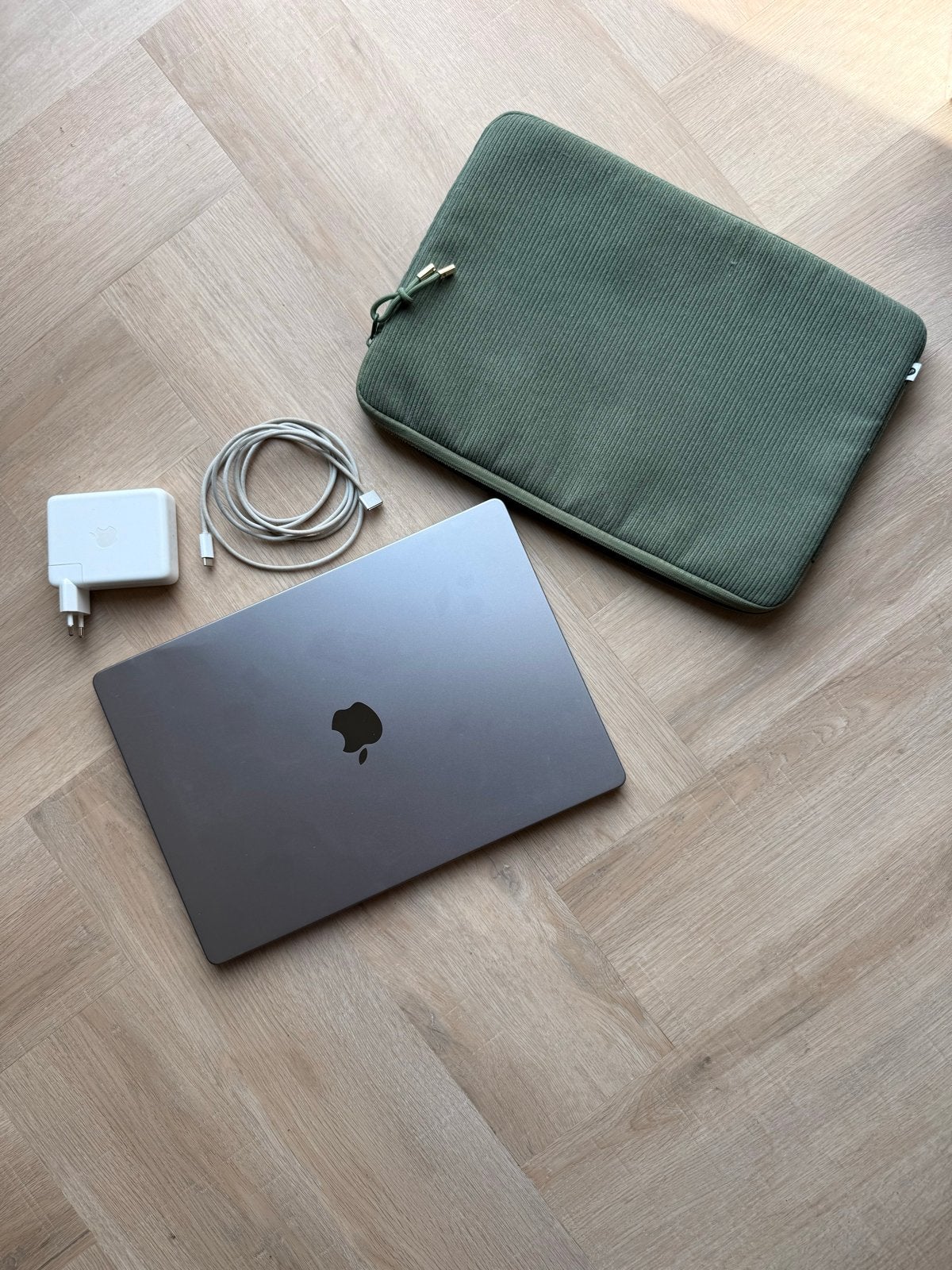 MacBook Pro 16" M1 Max 32GB 1TB, 1 TB of meer, 32 GB, Zo goed als nieuw, 16 inch