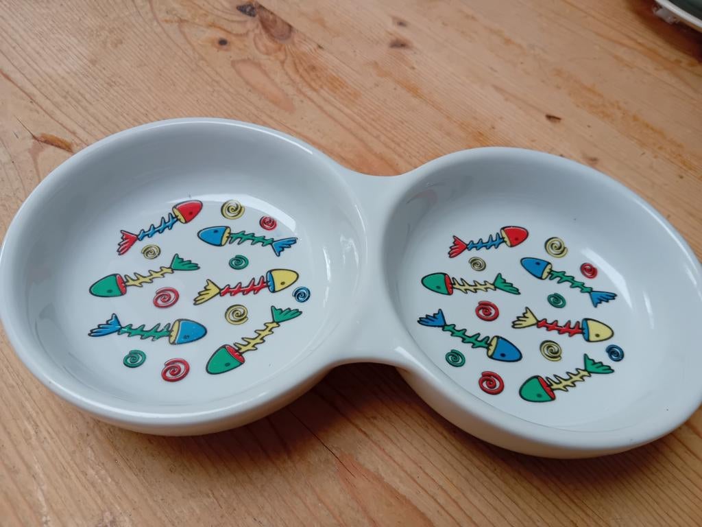 Katten voerbakje.  Aardewerk, Antiek en Kunst, Ophalen