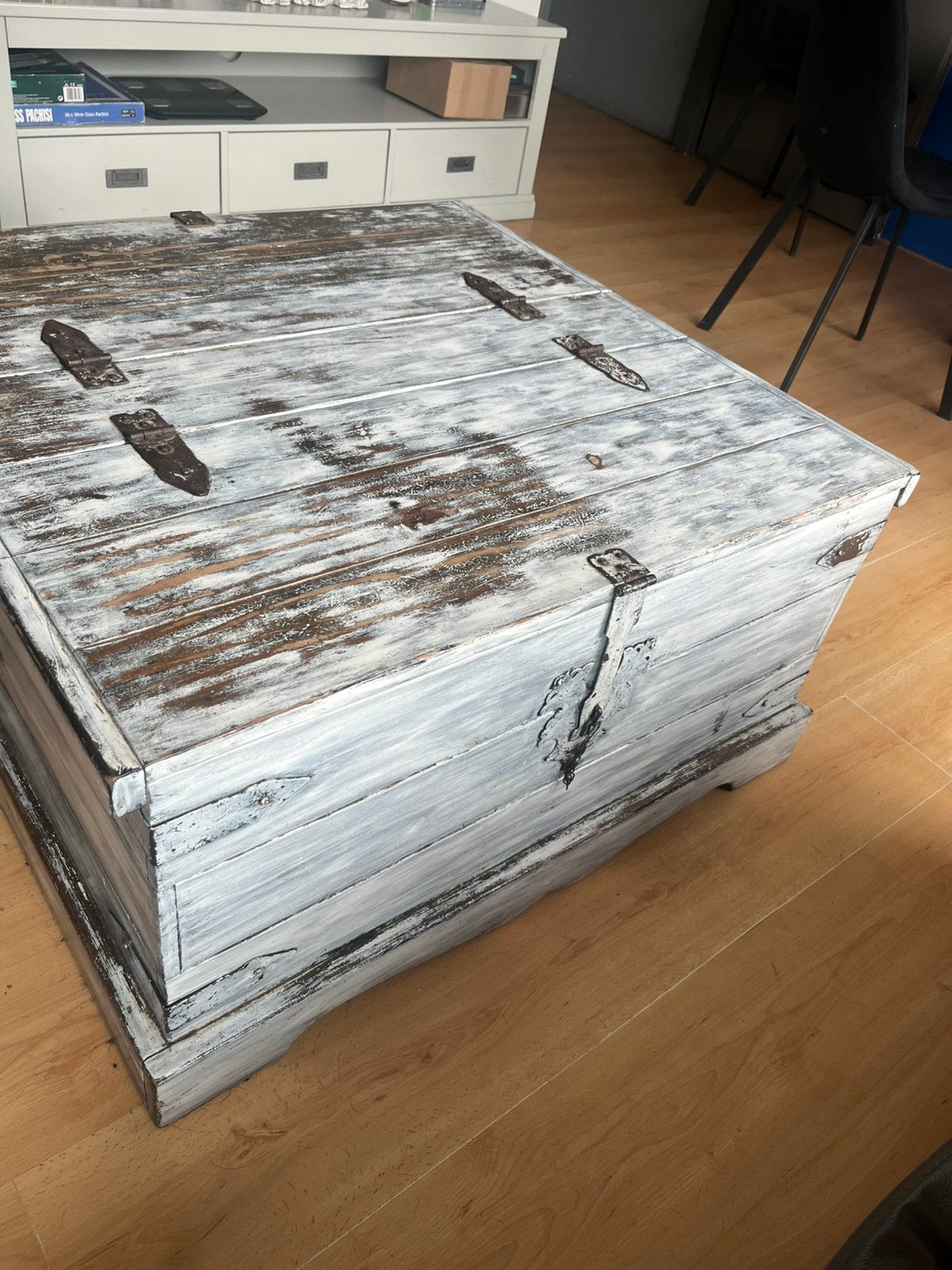Gratis op te halen. Salontafel/opbergkist ., Gebruikt, Vierkant, 75 cm of meer, Hout