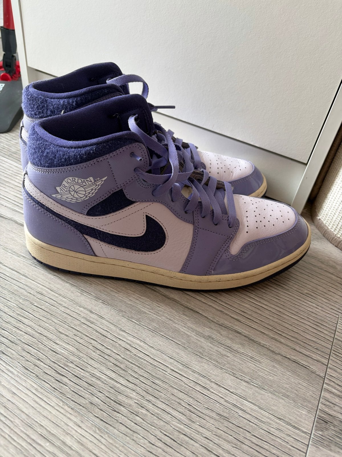 Nike Air Jordan 1 Mid SE Maat 44.5, Kleding | Heren, Schoenen, Ophalen of Verzenden, Zo goed als nieuw, Overige kleuren, Sneakers of Gympen
