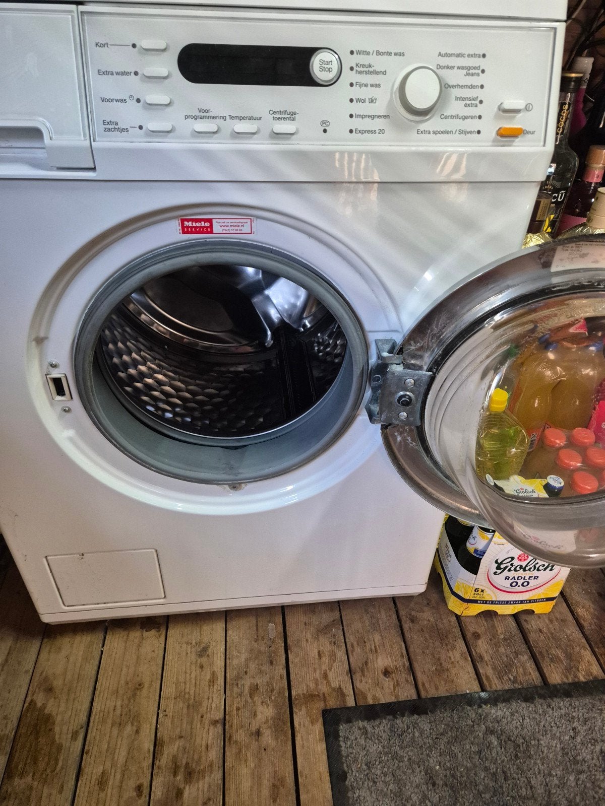 Miele W 3821 SoftCare System Wasmachine, Gebruikt, Voorlader, 85 tot 90 cm, 1200 tot 1600 toeren