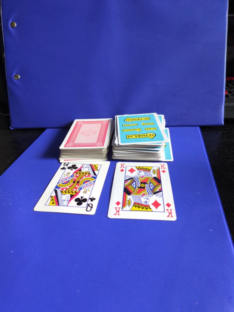 Pesten/2 kaart spellen, Ophalen