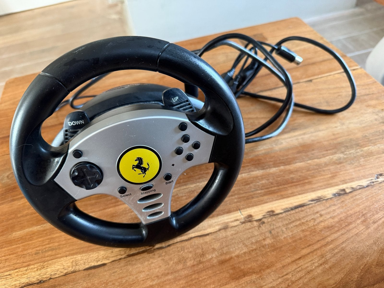 Thrustmaster Ferrari Universal Challenge 5-in-1 Racestuur, Racestuur, Gebruikt, Thrustmaster, PlayStation