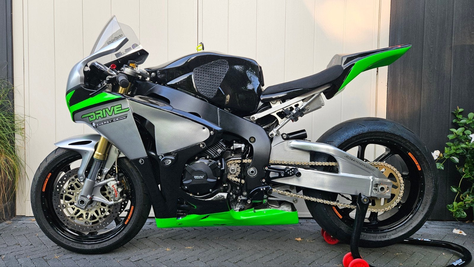 Honda CBR1000RR sc59 Circuitmotor 2011 OZ Wheels/Brembo/HRC, 4 cilinders, Gebruikt, Super Sport, Particulier