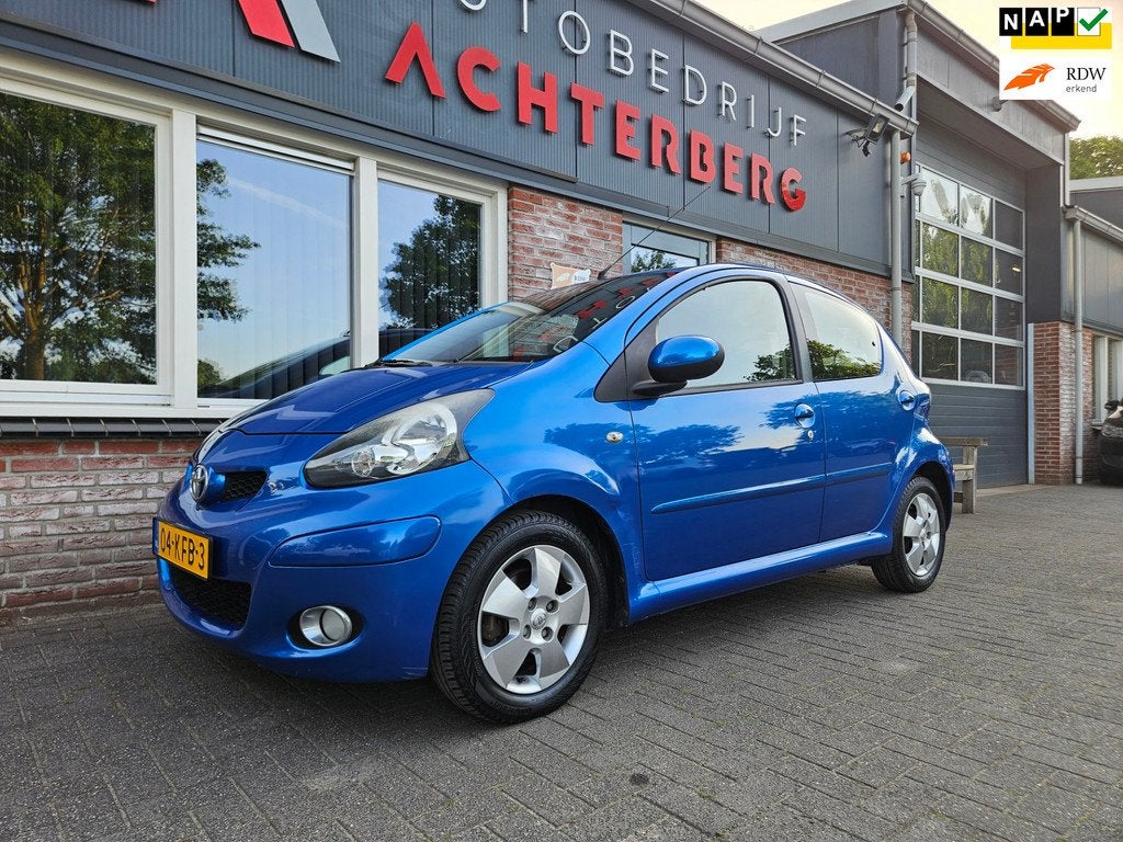 Toyota Aygo 1.0-12V Dynamic Blue Automaat! Airco! 5-Deurs! N, Gebruikt, Origineel Nederlands, Bedrijf, Euro 4