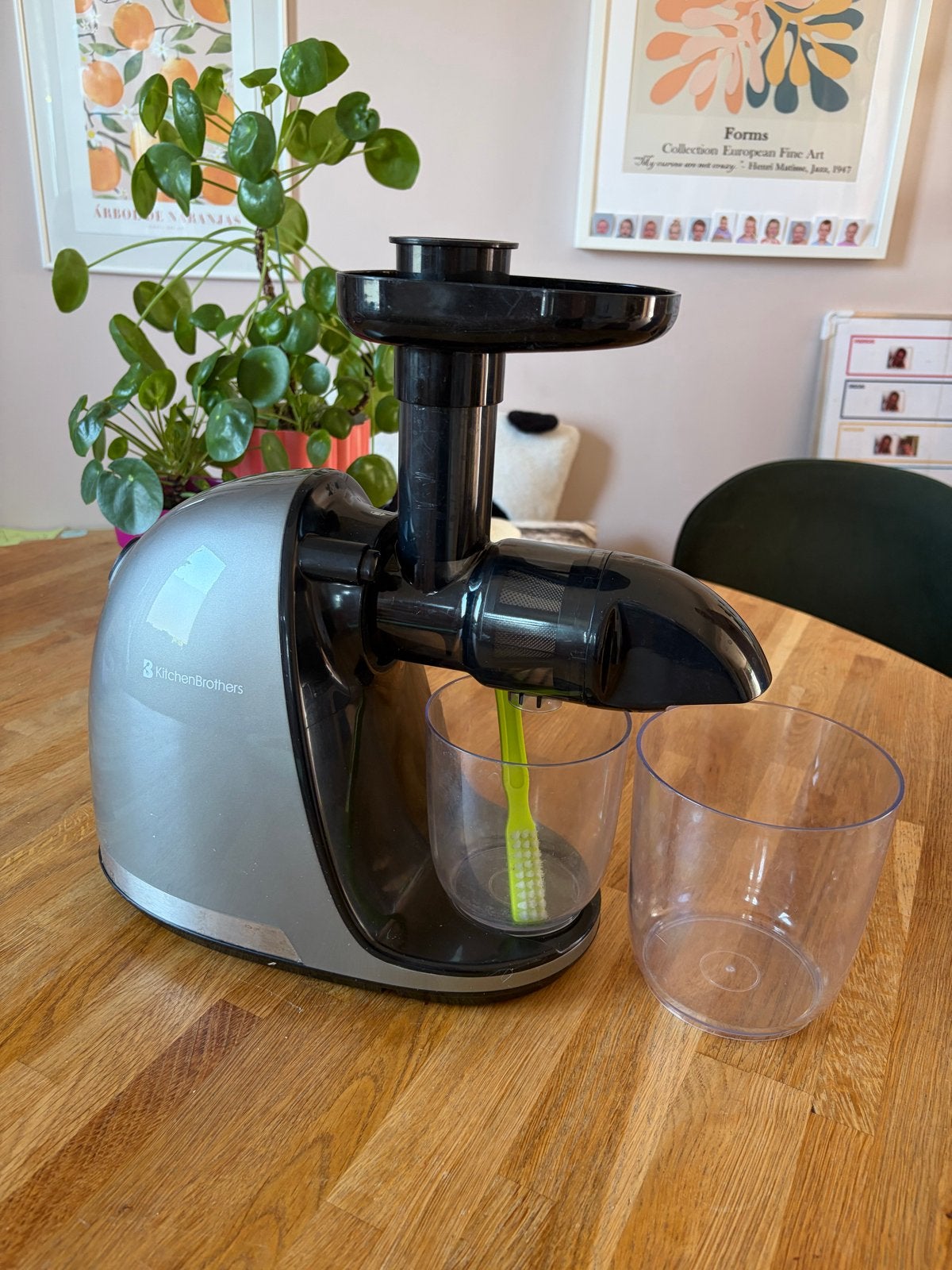 KitchenBrothers Slowjuicer, Ophalen, Zo goed als nieuw, Elektrisch, Slowjuicer