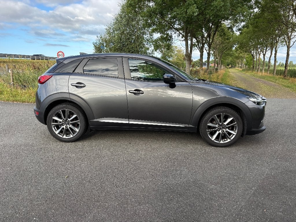 Mazda CX-3 Luxury - Dealeronderhouden - 1e eigenaar -Carplay, Voorwielaandrijving, 1998 cc, Euro 6, 4 cilinders