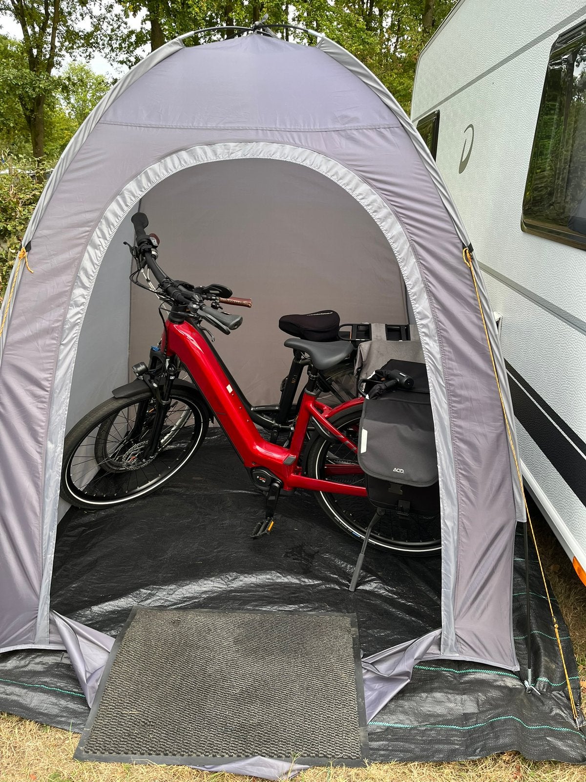Fietstent, Ophalen, Zo goed als nieuw