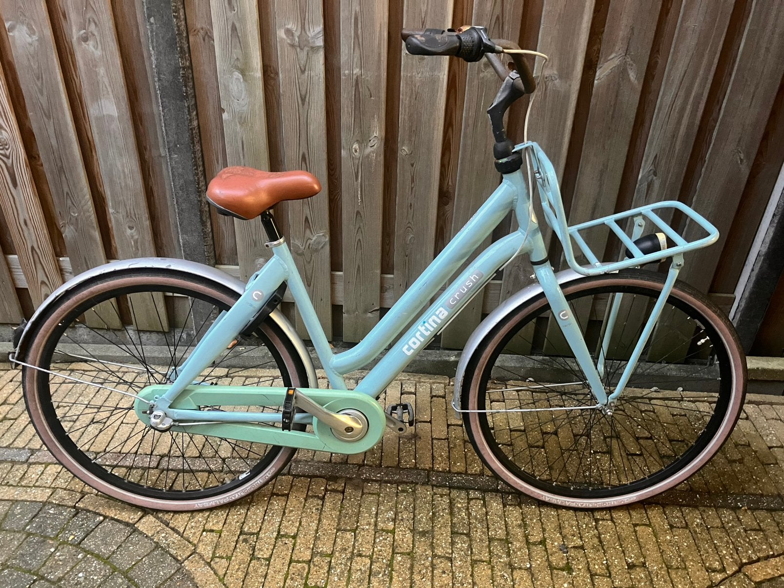 Foto 2 van Cortina crush meidenfiets 28 inch 3 versnellingen