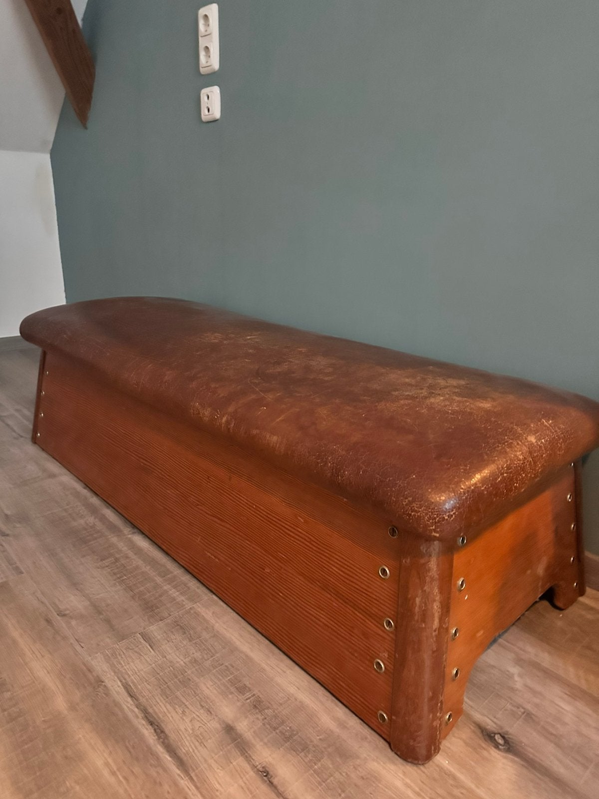 Houten zitbank met lederen bovenkant, Ophalen, Gebruikt, 100 tot 125 cm, Rechthoekig
