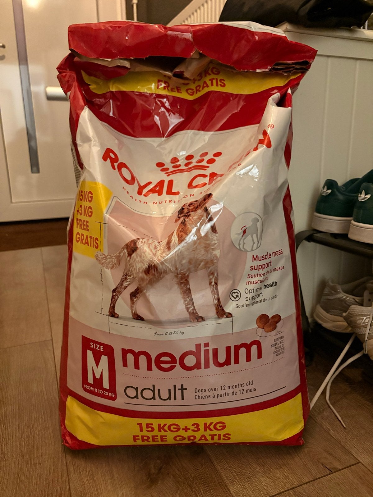 Royal Canin voer, Ophalen