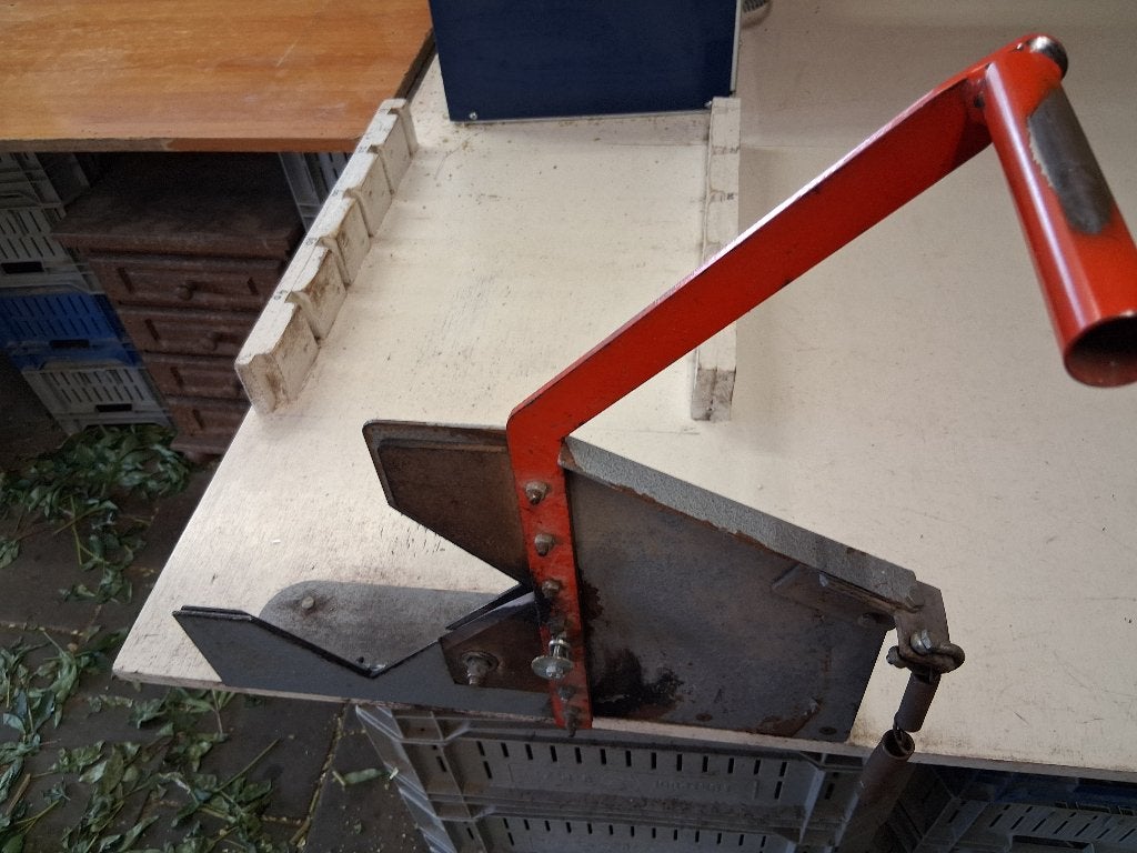 bossnijder voor bloemen, Ophalen, Gebruikt