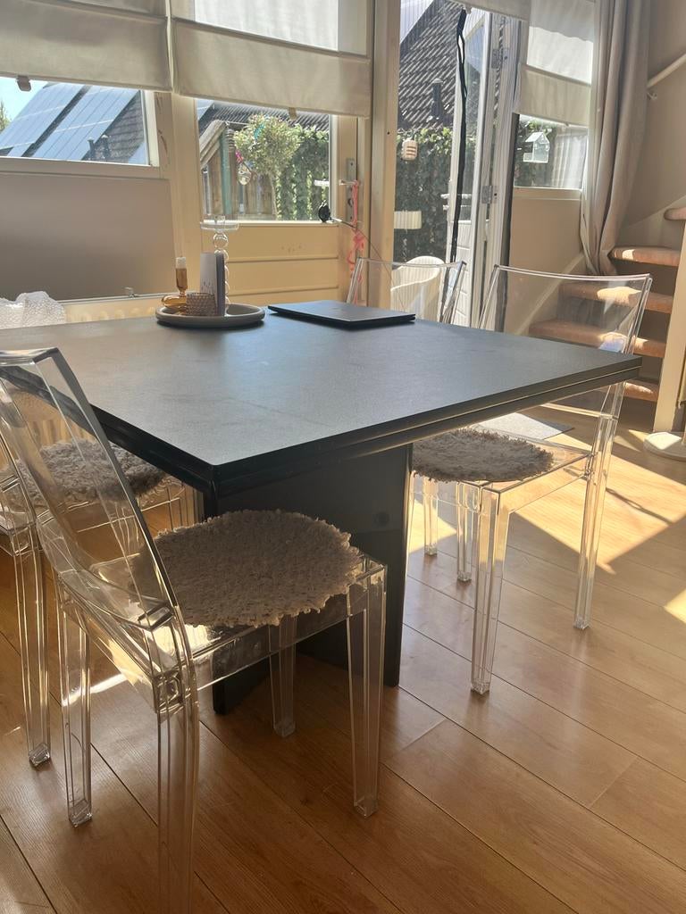 Gratis Design eettafel Hennie de Jong - 100x100cm,, Huis en Inrichting, Tafels | Eettafels, Gebruikt, 100 tot 150 cm, 200 cm of meer